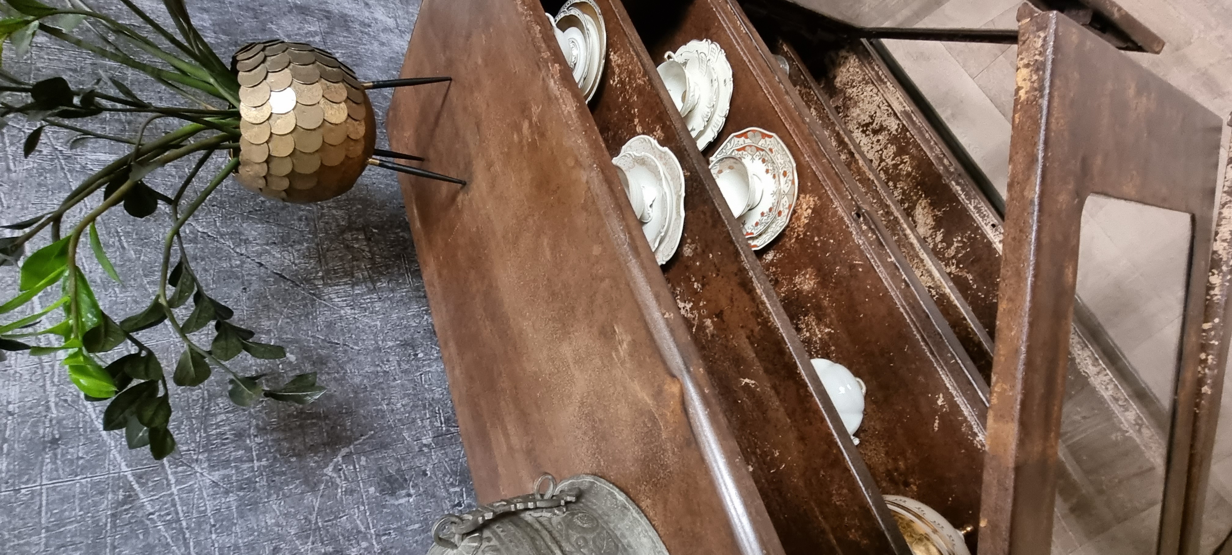 Vintage Sideboard Metallschrank Rusty 4 Türen - Einzelstück Alt